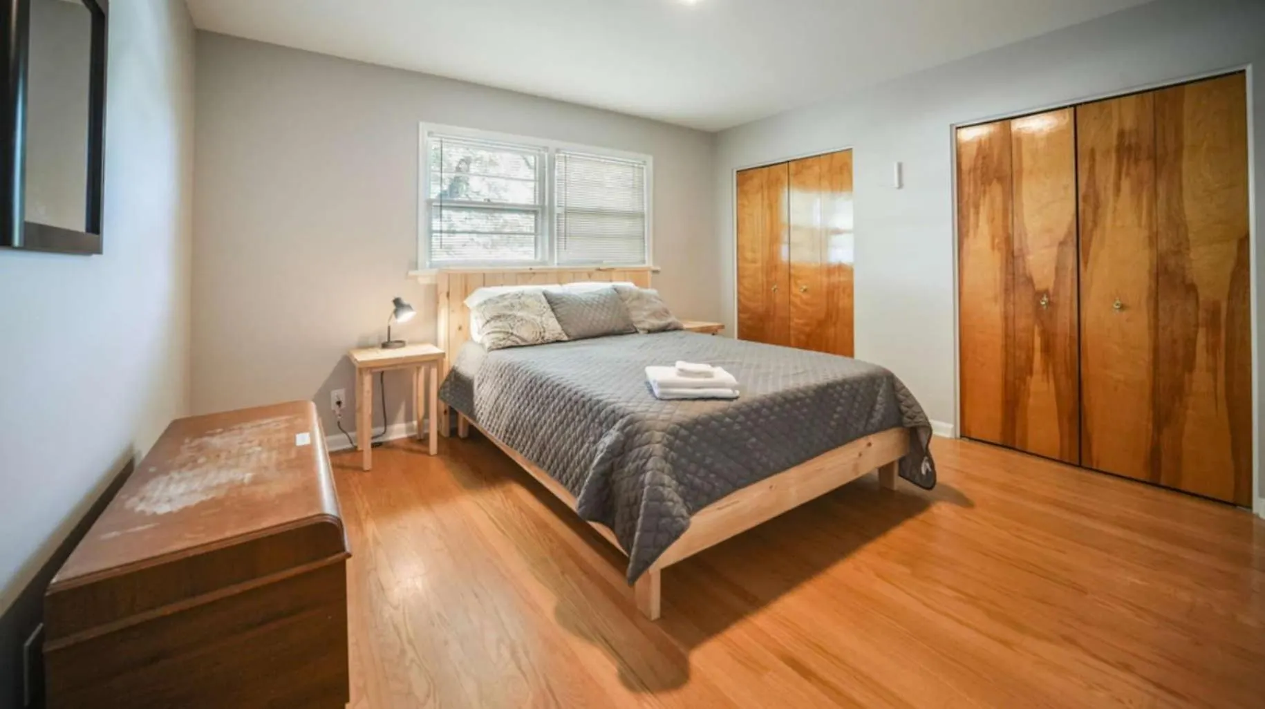 Spacious 3-Br Retreat Near Louisville Attractions Ferienhaus